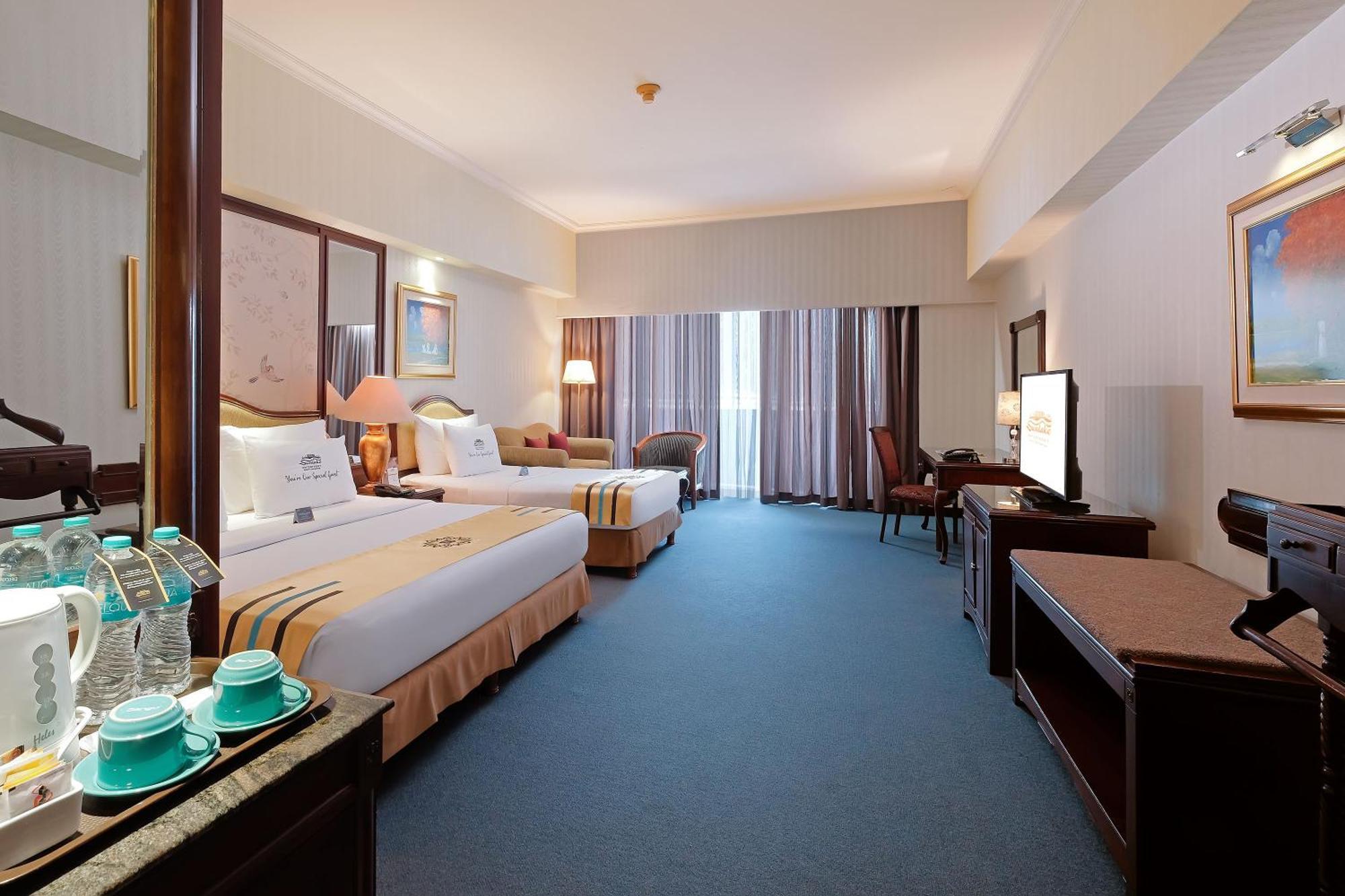 Sunlake Waterfront Resort & Convention Jakarta Eksteriør billede